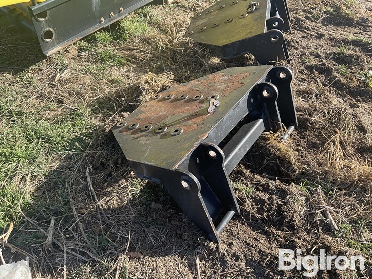 side-quest-saddle-tanks-image-9