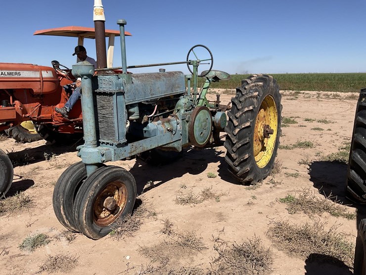 john-deere-a-image-1