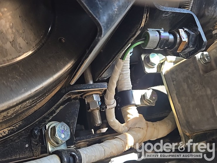 2018-komatsu-wa200-8-image-122