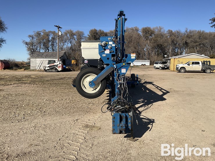 2020-kinze-3600-image-2