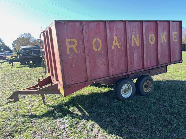 roanoke-tandem-axle-peanut-trailer-located-at-107-jernigan-swamp-rd.-in-ahoskie,-north-carolina-￼-image-4
