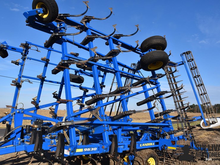 2014-landoll-9630-image-17