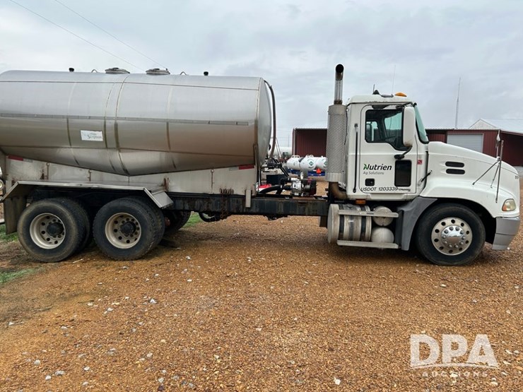 2006-mack-cxn613-vision-liquid-tender-truck-(pz14209,-unit-27926)-image-5