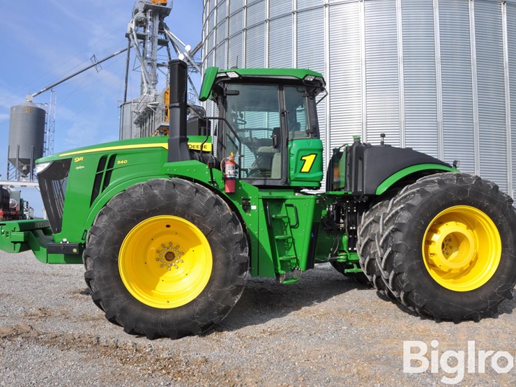 2022-john-deere-9r-540-image-8