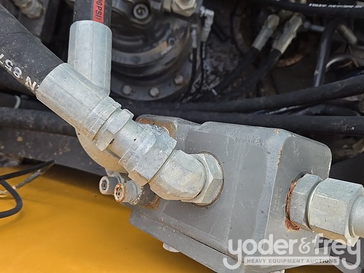 2019-volvo-ec200el-image-60