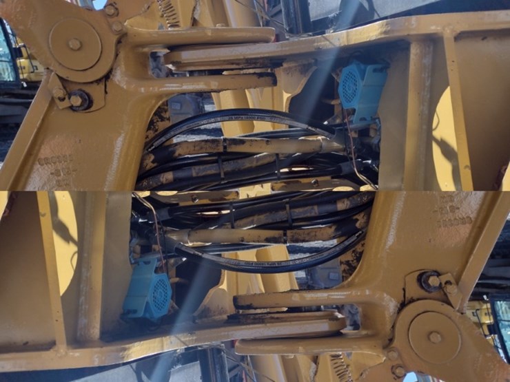 99-caterpillar-426c-image-32