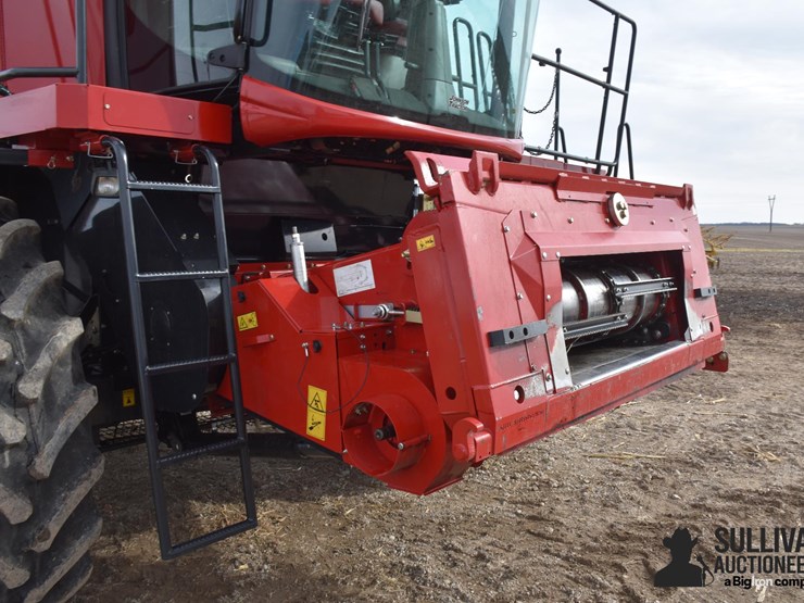 2023-case-ih-7150-image-15