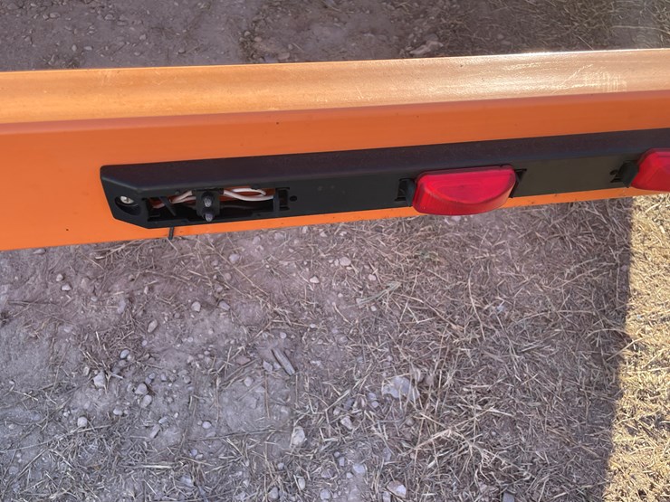 #6308-•-2018-vermac-message-board-(trailer-#37153)-(no-title)-image-13