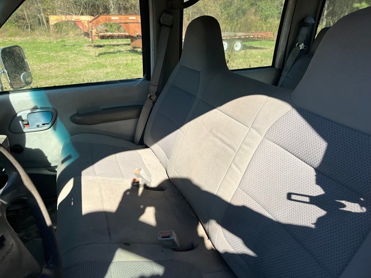 1997-chevrolet-3500-image-12