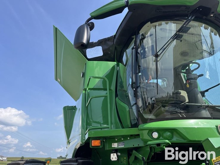 2024-john-deere-s780-image-10