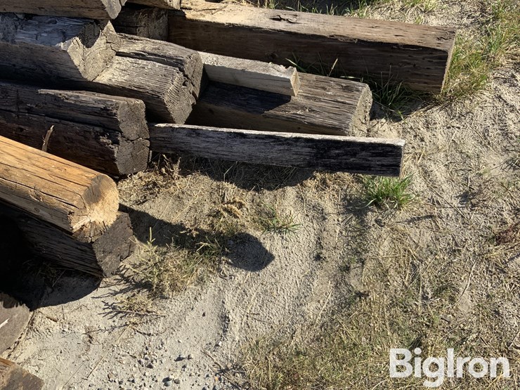 misc.-railroad-ties-&-posts-image-10