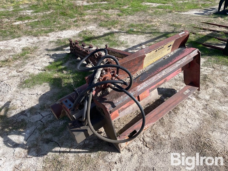 quick-attach-trencher-image-7