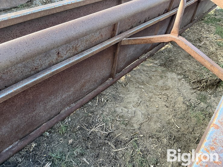 steel-bottomless-feed-bunks-image-17