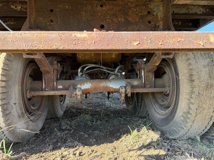 strick-trailer-image-9