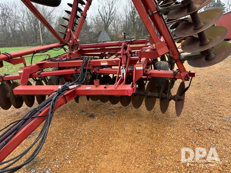 case-ih-3950-image-12