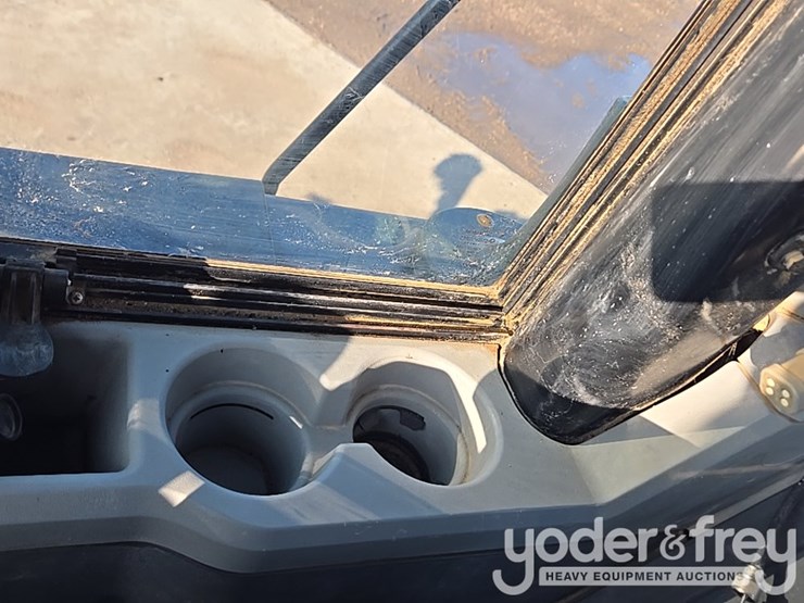 2016-caterpillar-950m-image-114