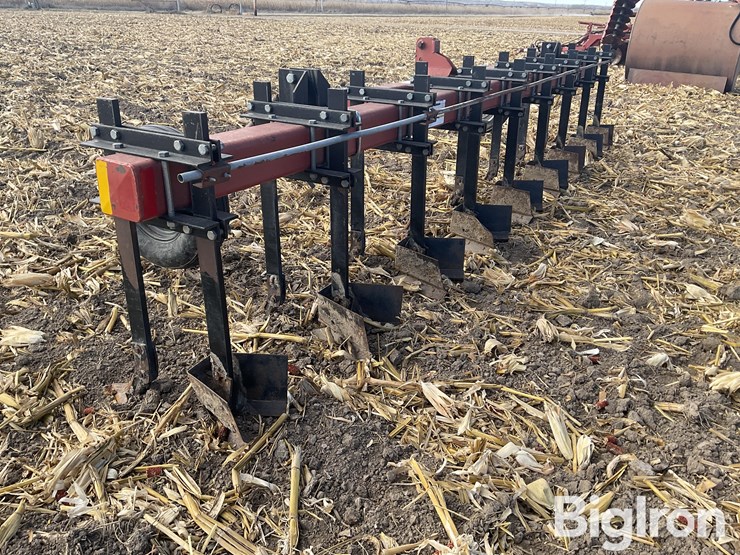 8r30-cultivator/hiller-image-7