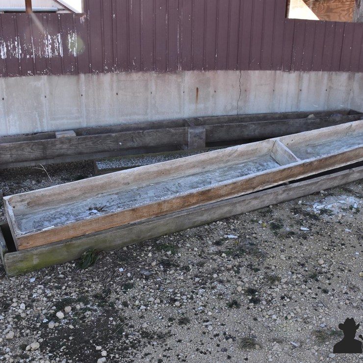 Wooden Feed Bunks