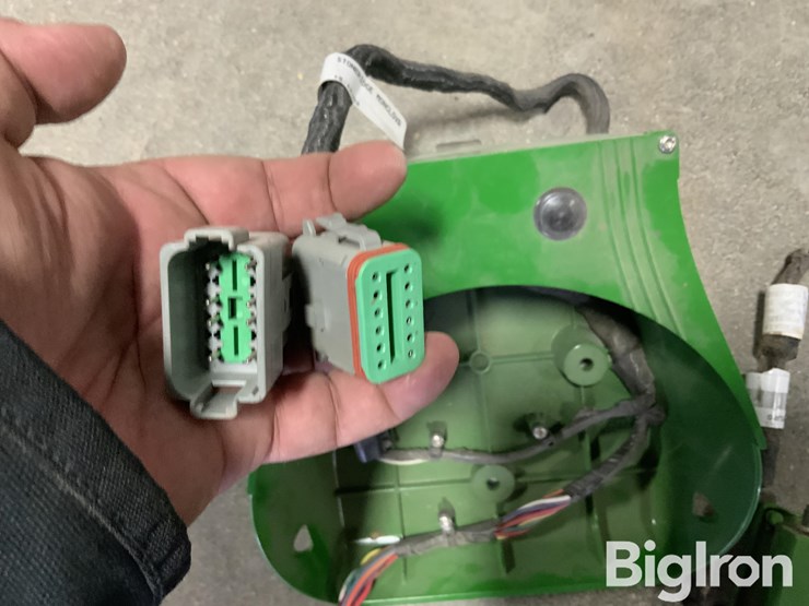 john-deere-starfire-rtk-radio-image-13