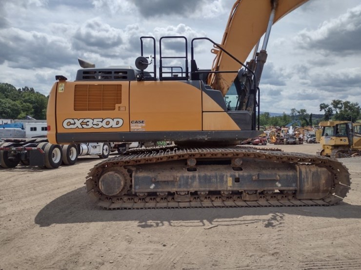 22-case-cx350d-image-27