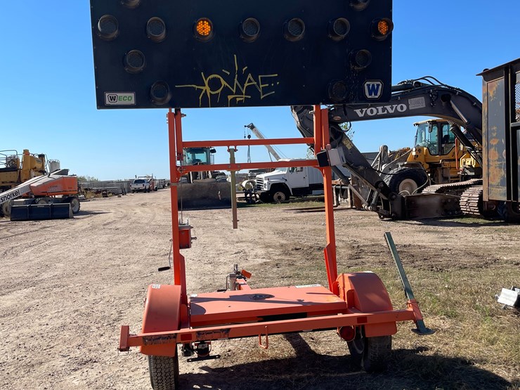 #6318-•-2018-wanco-arrow-board-(trailer-#37177),-(no-title)-image-2