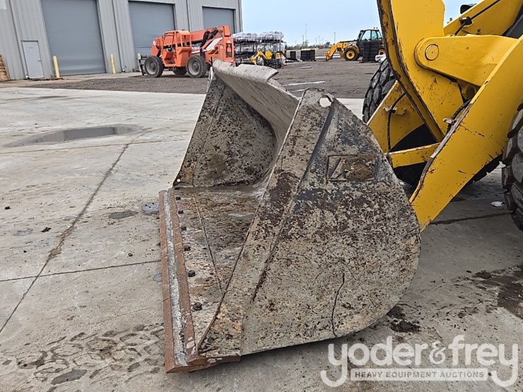 2021-komatsu-wa270-8-image-9