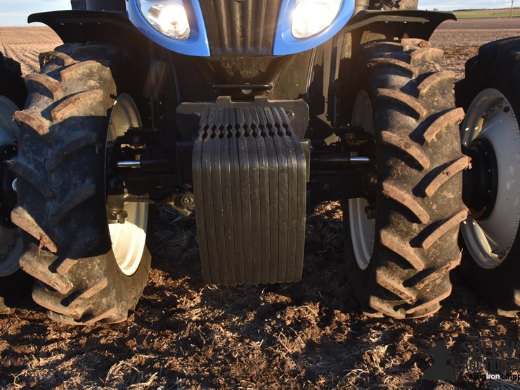 2022-new-holland-t8.320-image-13