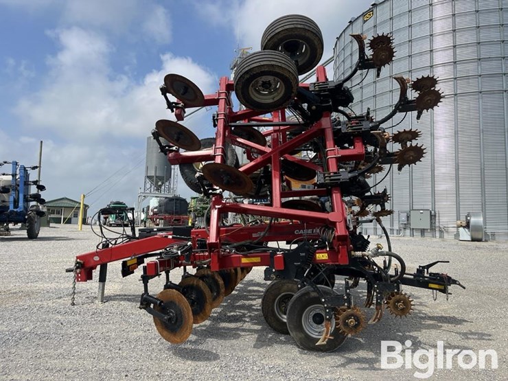 2022-case-ih-2022-image-8