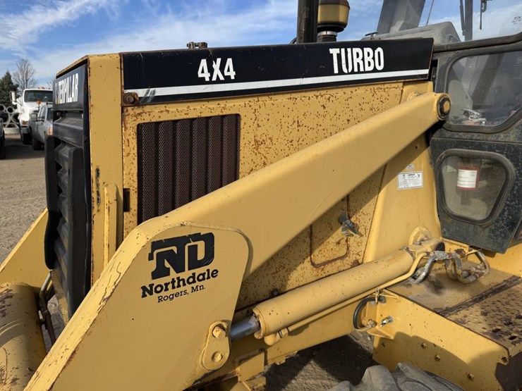 caterpillar-416b-image-11