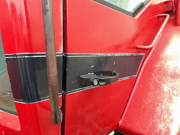 case-ih-7120-image-55