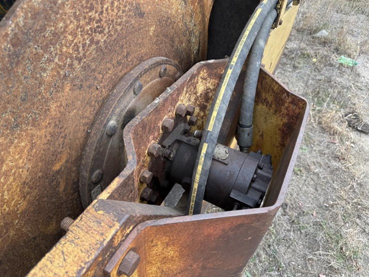 caterpillar-3208-image-10