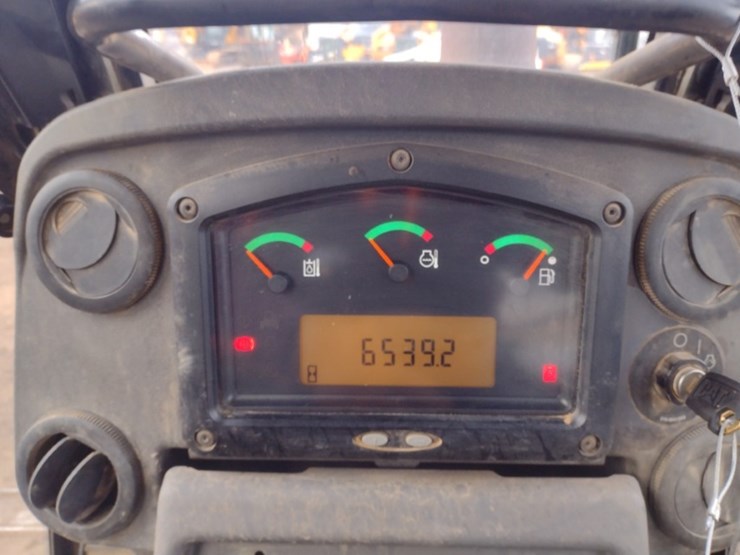 caterpillar-d5k2-lgp-image-7