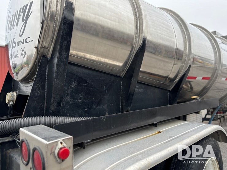 1982-trailmobile-trailer-image-52