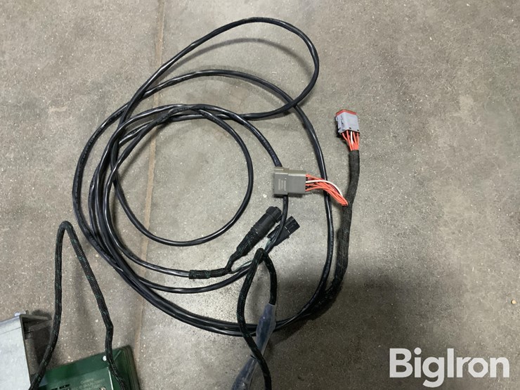 precision-planting-gen-2-20/20-monitor-w/switchbox-image-14