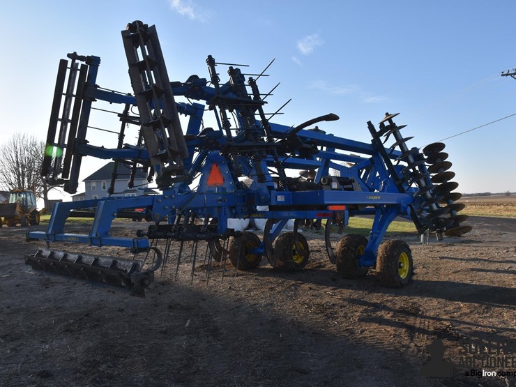 2014-landoll-2410f-7-24-image-6