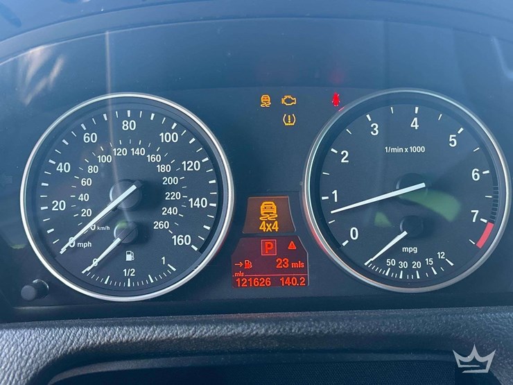 2013-bmw-x5-image-21