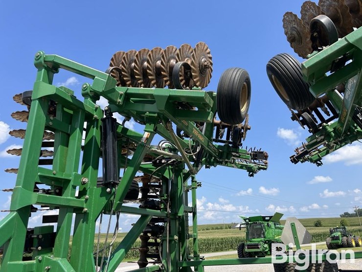 great-plains-4000-image-20