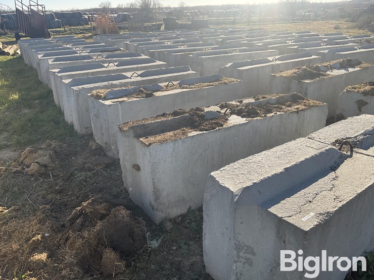 concrete-stackable-blocks-image-3