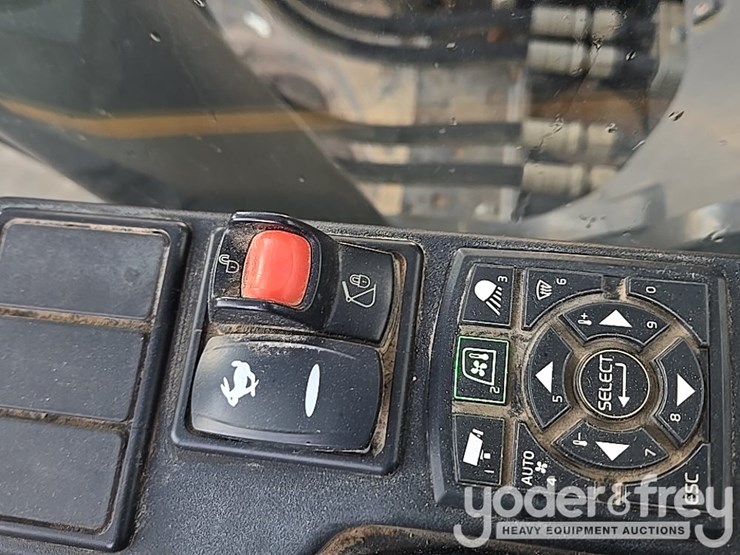 2019-volvo-ec200el-image-139