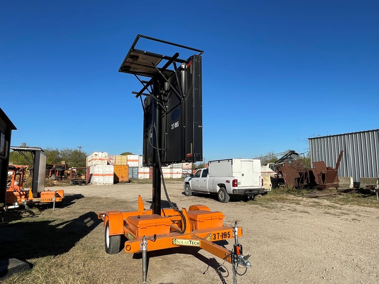 #6306-•-2022-solar-tech-message-board-(trailer-#37195)-(no-title)-image-4