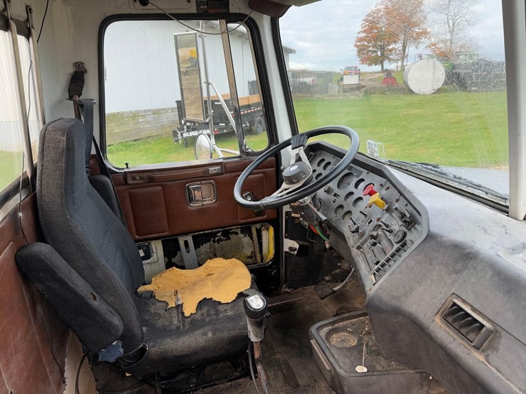 1990-cummins-m11-image-20