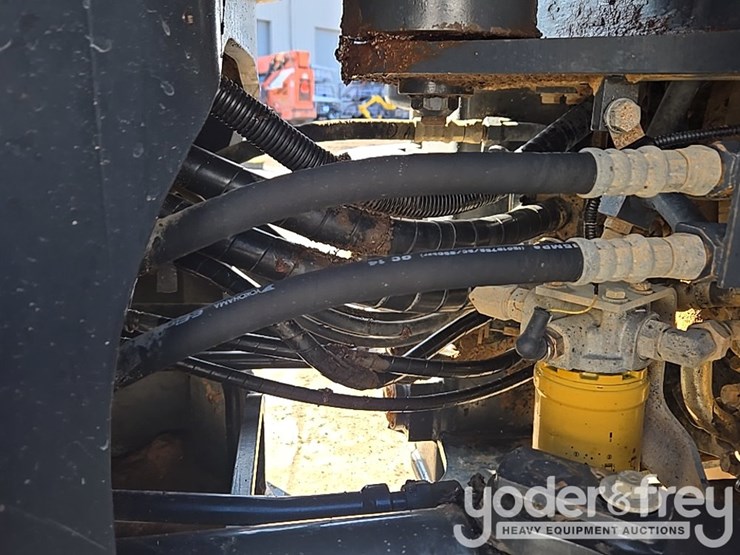 2018-komatsu-wa200-8-image-59