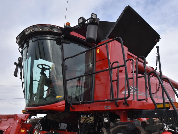 2023-case-ih-7150-image-10