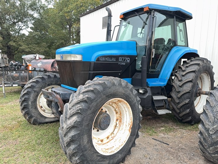 new-holland-8770-image-1