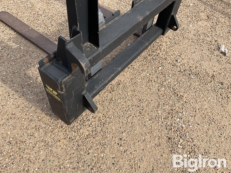 2015-massey-ferguson-pf42-fork-lift-attachment-image-11