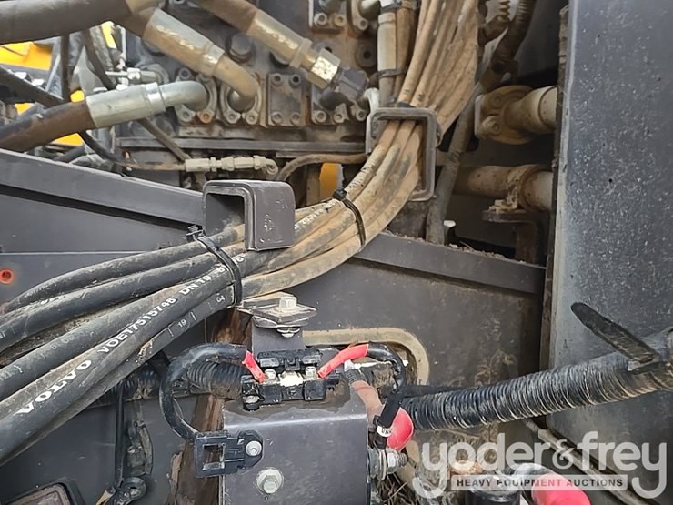 2019-volvo-ec200el-image-104