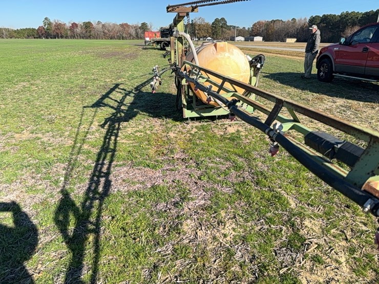 reddick-sprayer--with-controls-and-hydraulic--hypro-pump-located-at-107-jernigan-swamp-rd.-in-ahoskie,-north-carolina-image-16