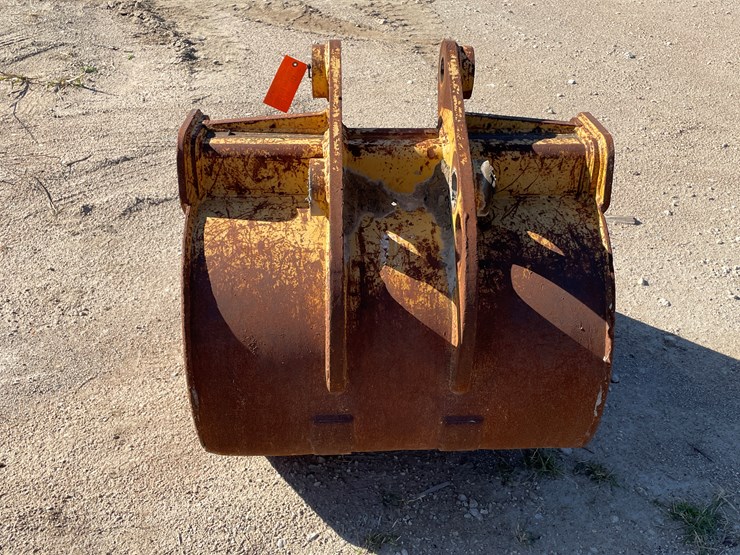 #6339-•-excavator-bucket-image-5