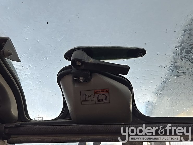 2019-volvo-ec200el-image-145