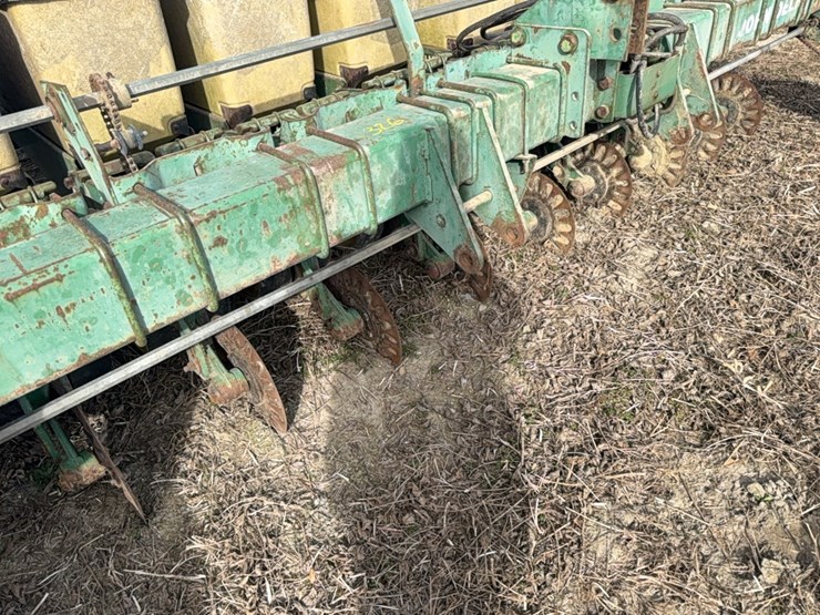 john-deere-7340-image-18